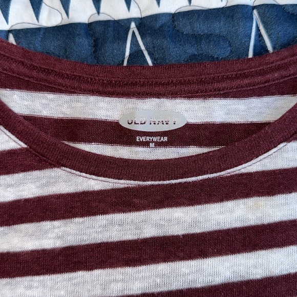 Old Navy tee - Picture 2 of 3